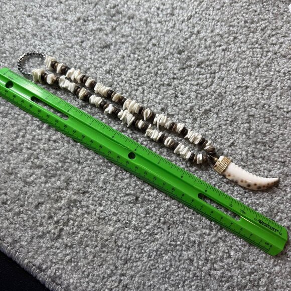 Handmade Beaded Shell Necklace Faux Bone Tooth Pendant & Barrel Clasp - Picture 6 of 16